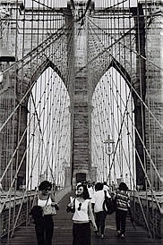 Brooklyn Bridge Tourists